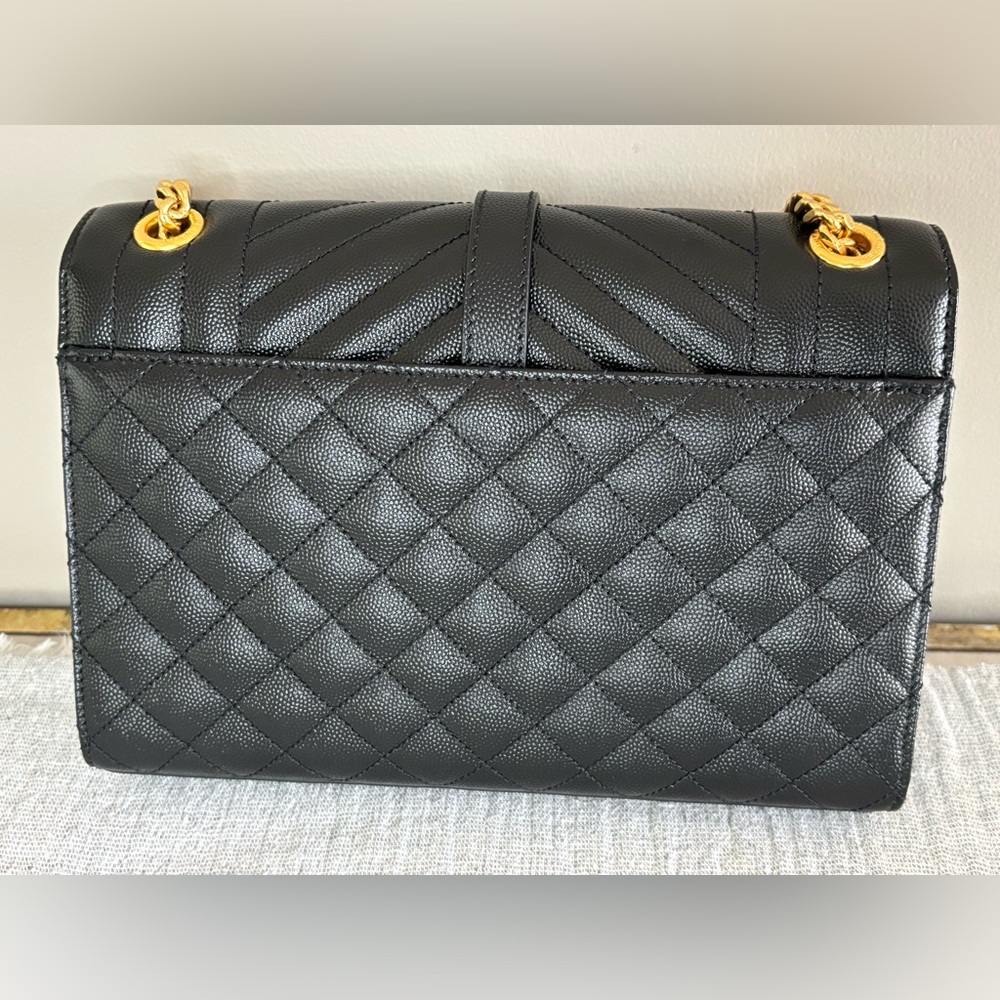 Yves Saint Laurent Medium Envelope Mixed Matelasse Bag - Picture 5 of 9